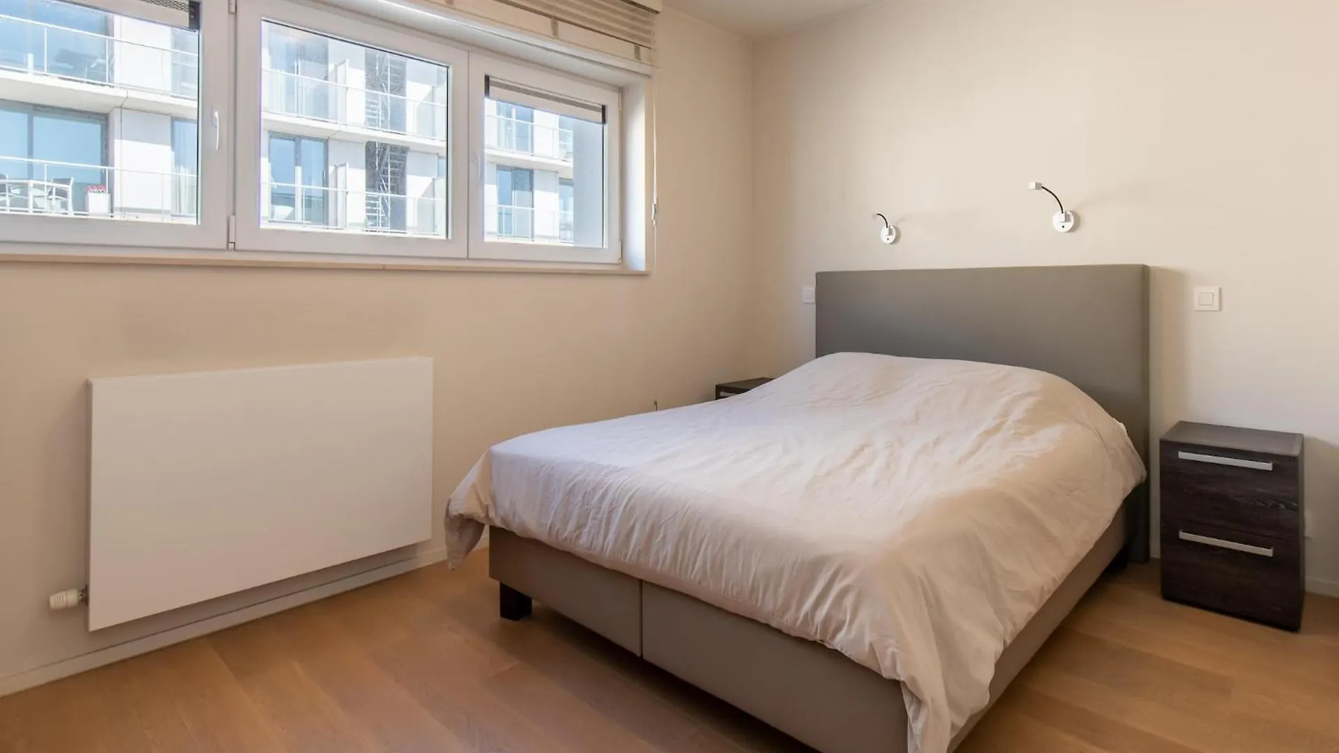 Centrally Located Apartment With Spacious Terrace Oostende